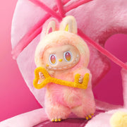 ✨ Labubu Plüschfigur – Rot